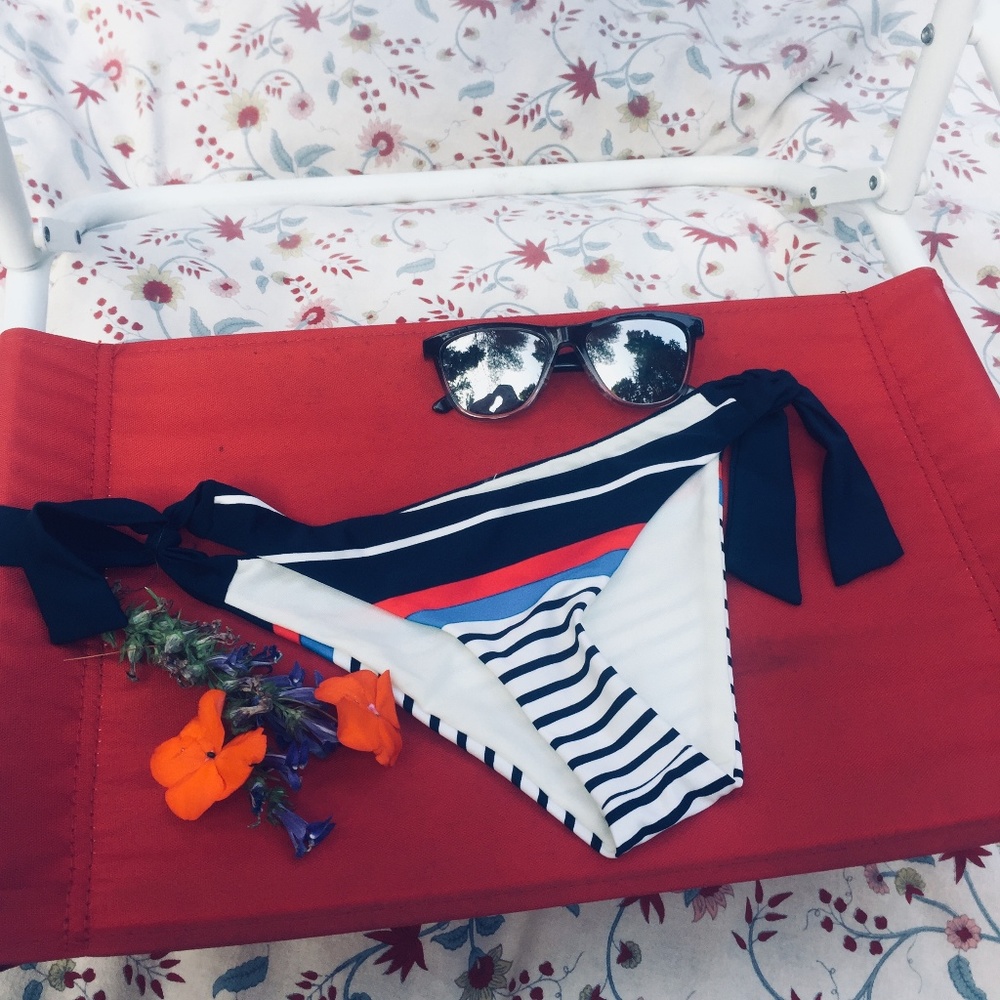 Body Glove Swim Suit Bottoms
